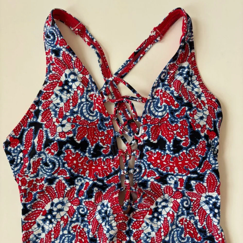 Michael Kors Lace-Up Plunge One-Piece Swimsuit – NWOT – Size 4 - Picture 3 of 6